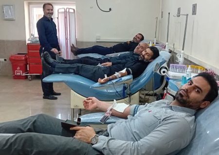 اهداء خون جمعی از کارکنان آموزش و پرورش شهرستان مسجدسلیمان